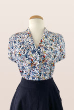 Load image into Gallery viewer, Fabulous Parrot Blouse