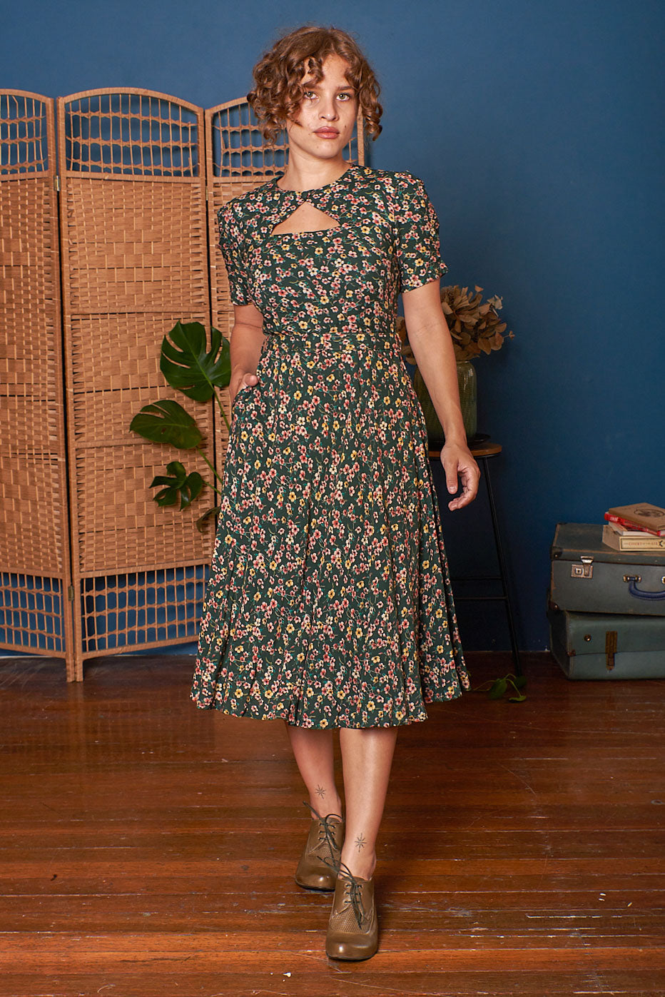 green emerald velvet dress Ginger Green Floral Dress – Elise Design