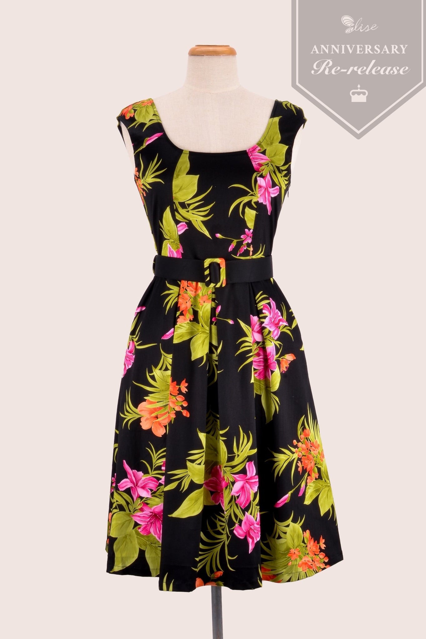 Hawaiian flower dress sales