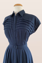 Load image into Gallery viewer, Sammy Navy Linen Dress