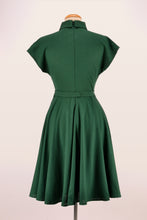 Load image into Gallery viewer, Sammy Bottle Green Linen Dress