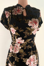 Load image into Gallery viewer, Winnie Velvet Floral Dress