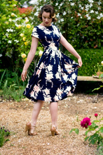 Load image into Gallery viewer, Annie Navy &amp; Oyster Dress